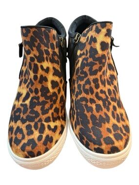 Not Rated Leopard Print Sneaker Wedge Booties Women’s Size 10 NWOB